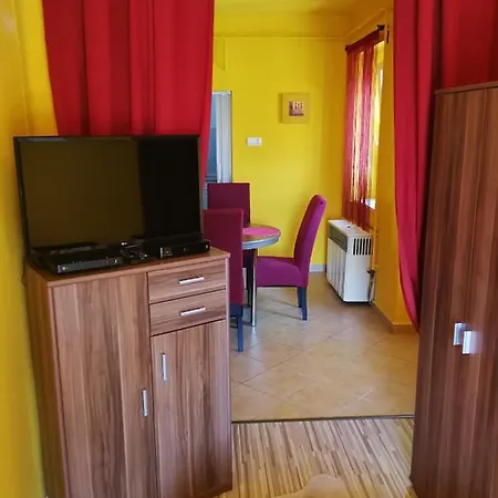 Zso-Ze Apartman Tiszafüred Exterior foto
