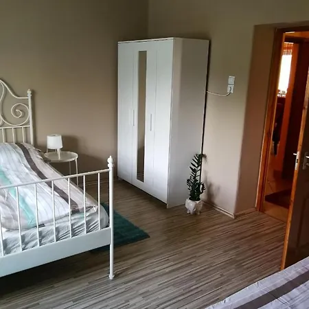 Zso-Ze Apartman Tiszafüred Exterior foto